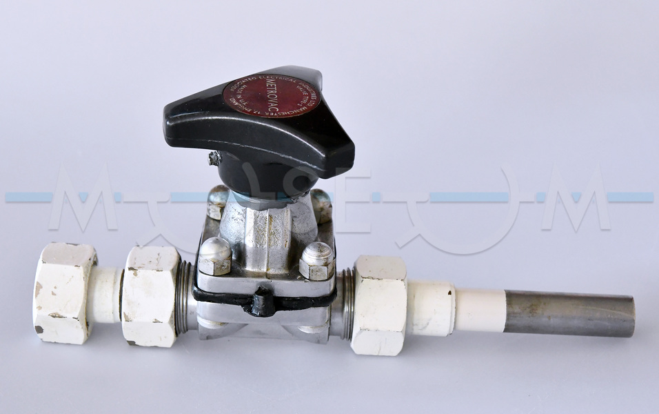 Diaphragm vacuum valve